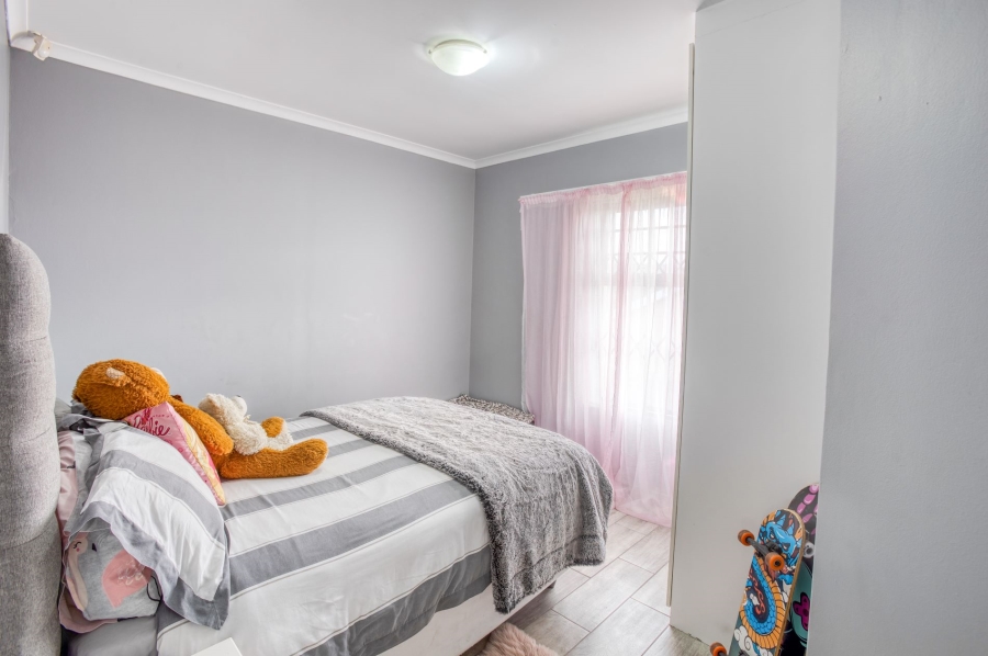 3 Bedroom Property for Sale in Nahoon Valley Park Eastern Cape